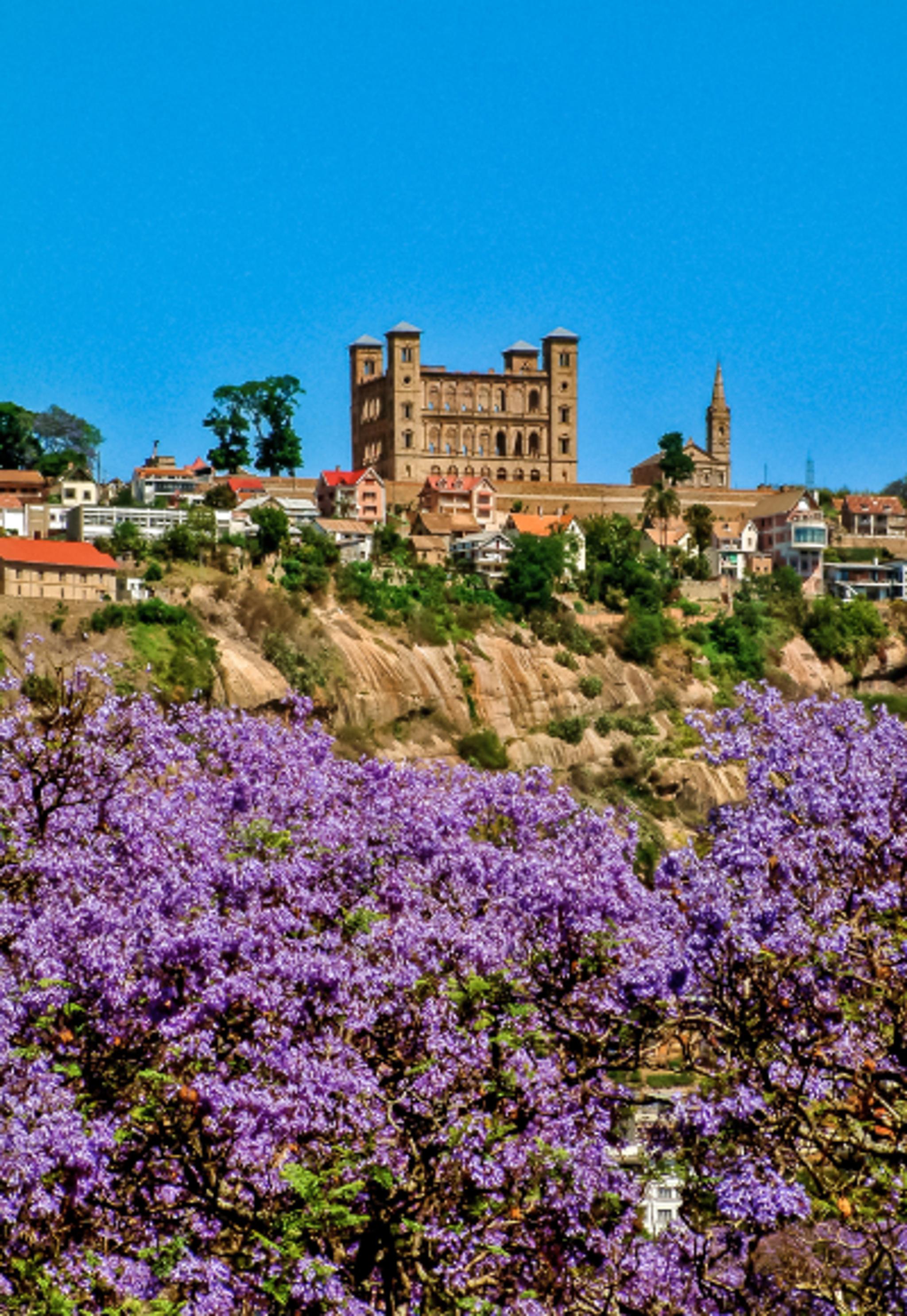 ANTANANARIVO (TNR)