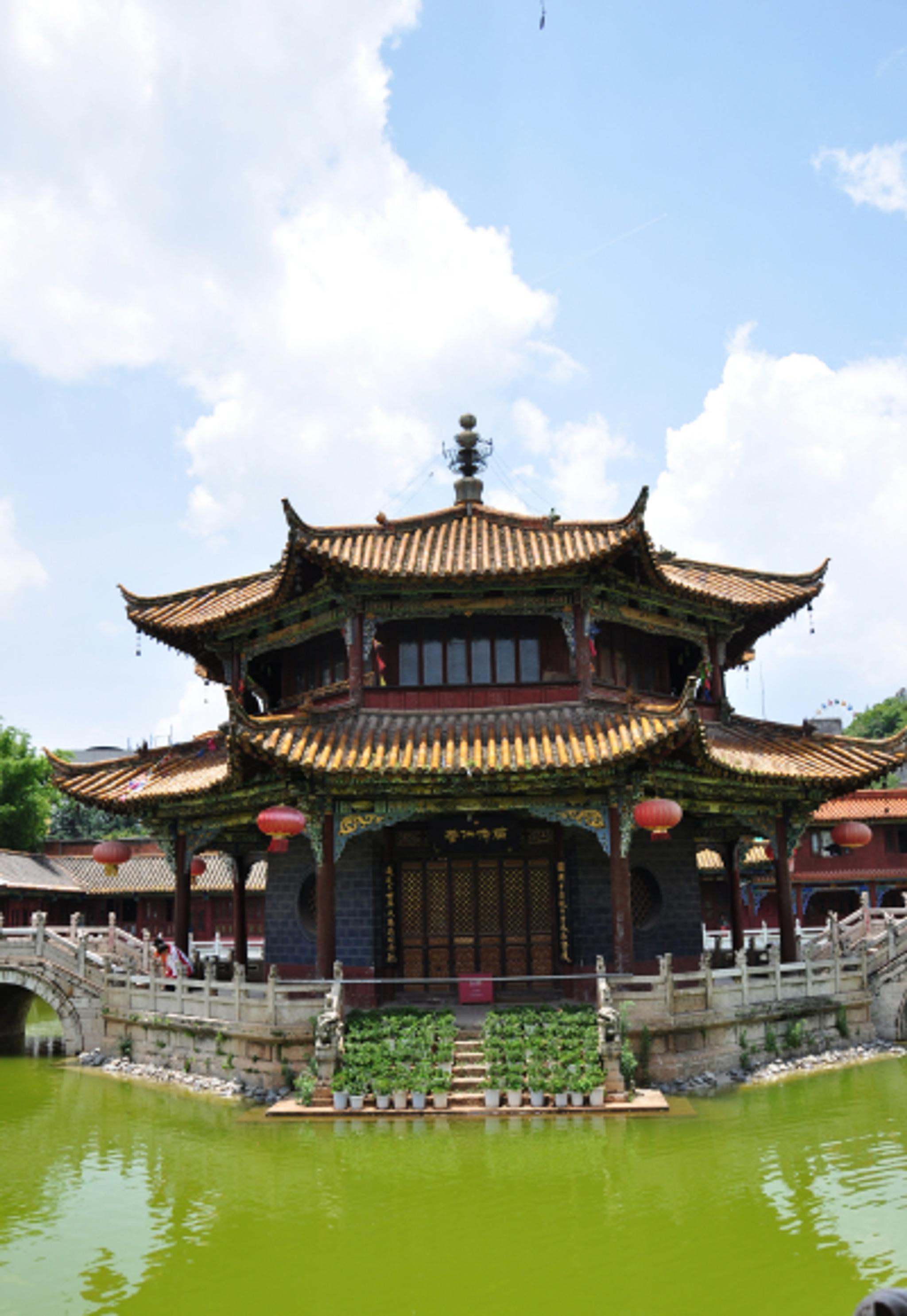 Yuantong Temple