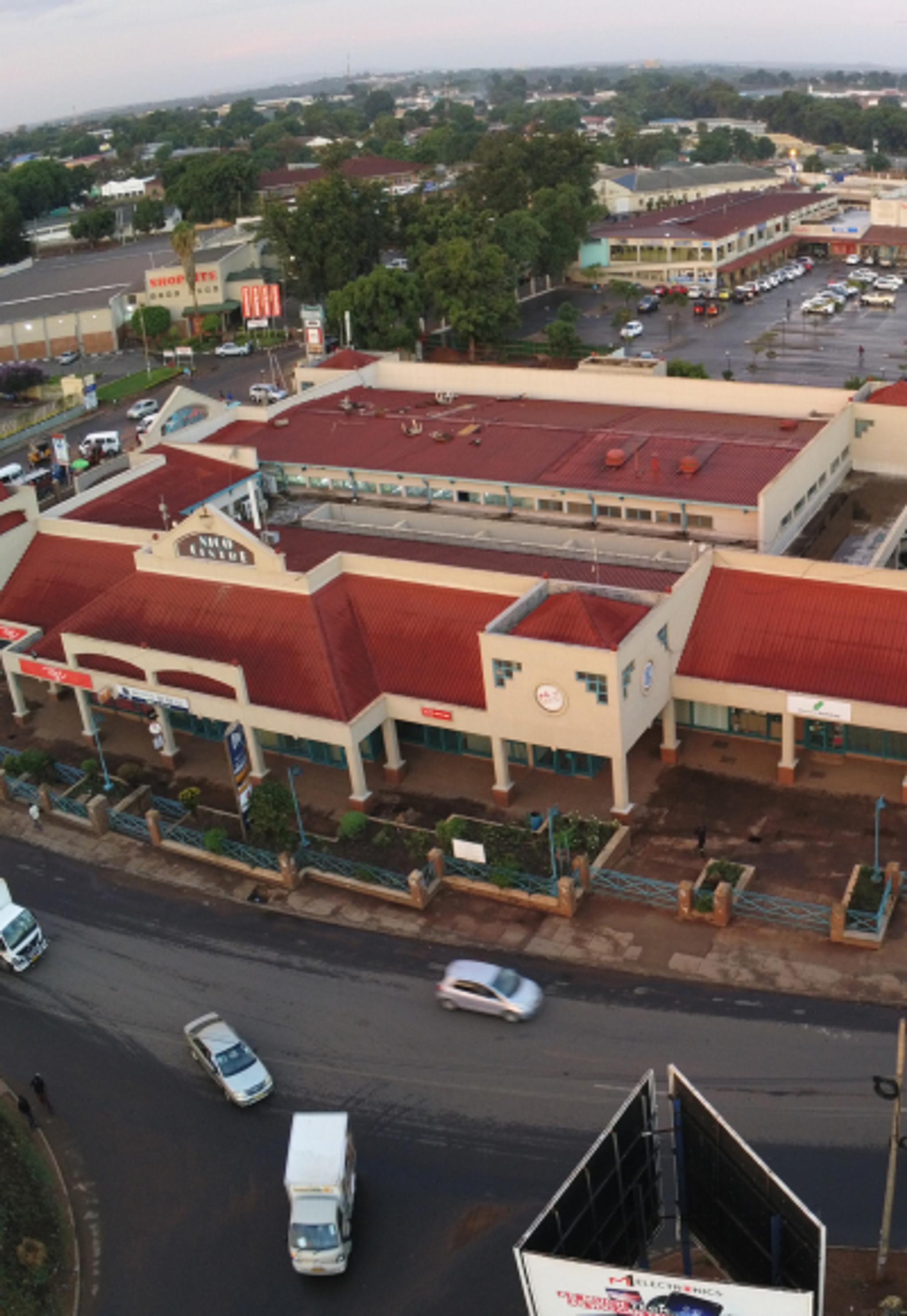 LILONGWE (LLW)